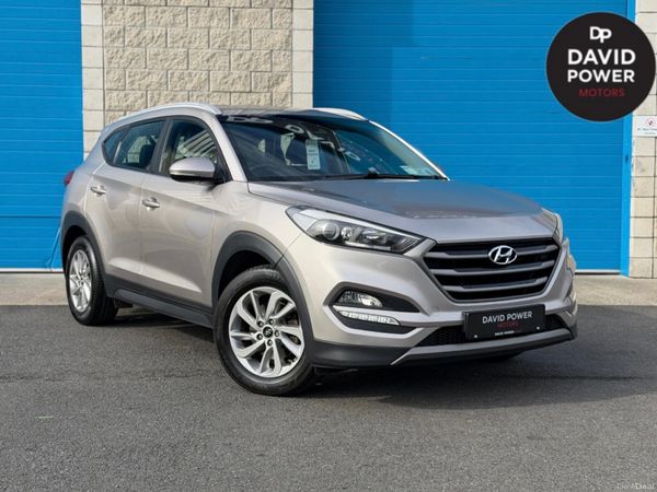 Hyundai Tucson SUV, Diesel, 2015, Beige