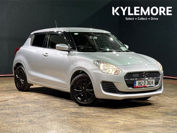 Suzuki Swift Hatchback, Petrol, 2019, Silver