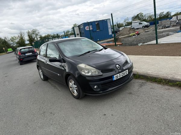 Renault Clio Hatchback, Petrol, 2006, Black