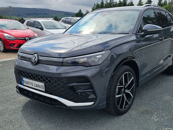 Volkswagen Tiguan SUV, Petrol Hybrid, 2025, Grey