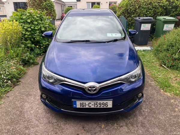 Toyota Auris Hatchback, Diesel, 2016, Blue