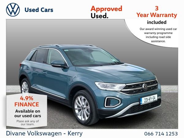 Volkswagen T-Roc SUV, Petrol, 2023, Blue