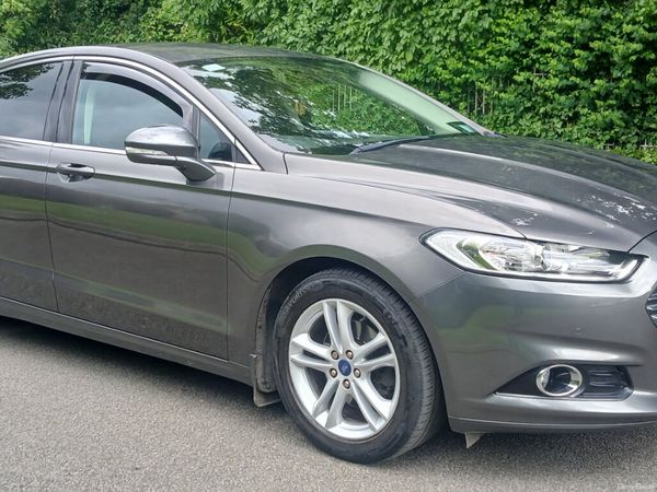 Ford Mondeo Hatchback, Diesel, 2017, Grey