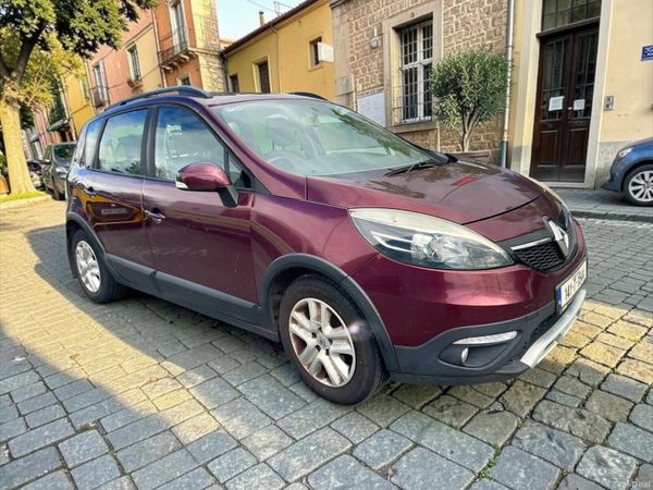 Renault Scenic MPV, Diesel, 2014, Red