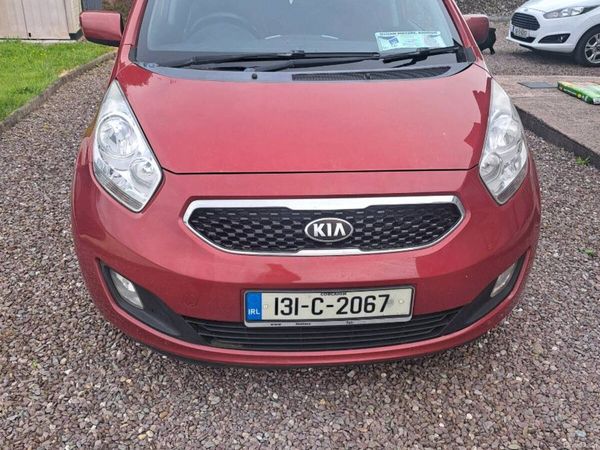 Kia Venga MPV, Diesel, 2013, Red