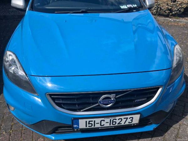 Volvo V40 Hatchback, Diesel, 2015, Blue