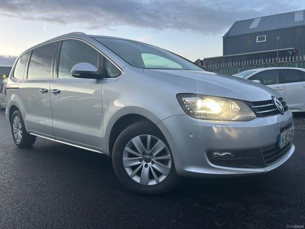 Volkswagen Sharan MPV, Petrol, 2014, White