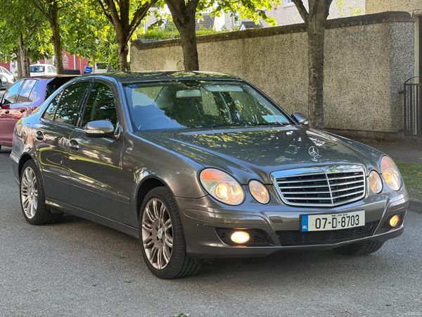 Mercedes-Benz E-Class Saloon, Petrol, 2007, Grey
