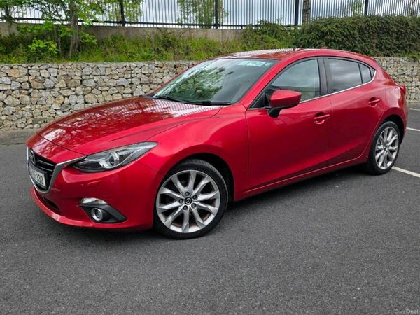 Mazda Mazda3 Hatchback, Diesel, 2016, Red