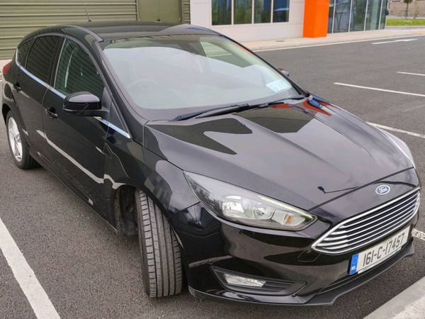 Ford Focus Hatchback, Petrol, 2016, Black