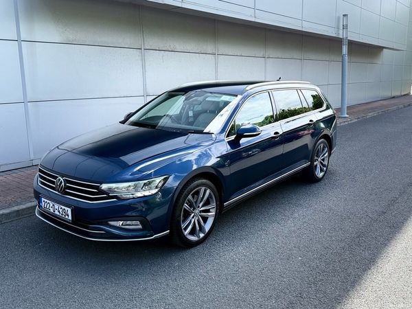 Volkswagen Passat Estate, Diesel, 2022, Blue
