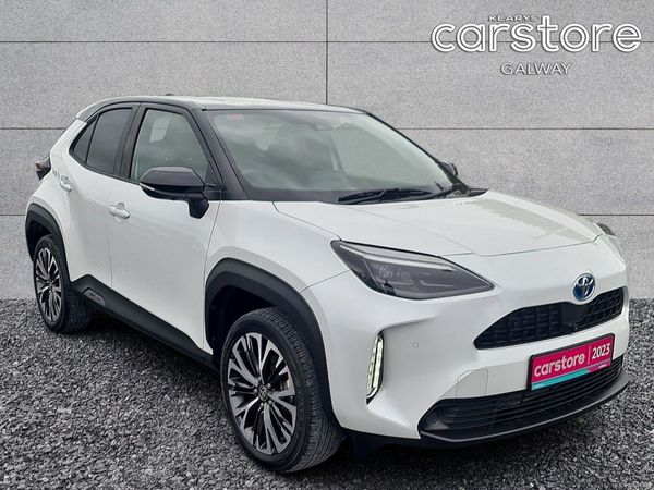 Toyota Yaris Cross Hatchback, Petrol Hybrid, 2023, White