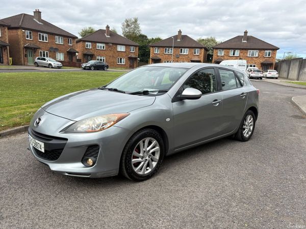 Mazda Mazda3 Hatchback, Diesel, 2012, Silver