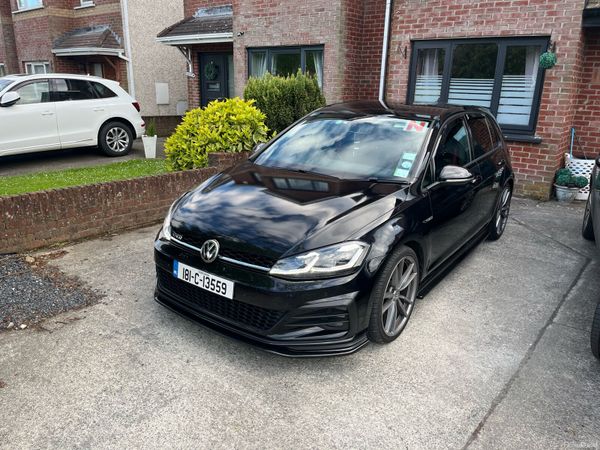 Volkswagen Golf Hatchback, Diesel, 2018, Black