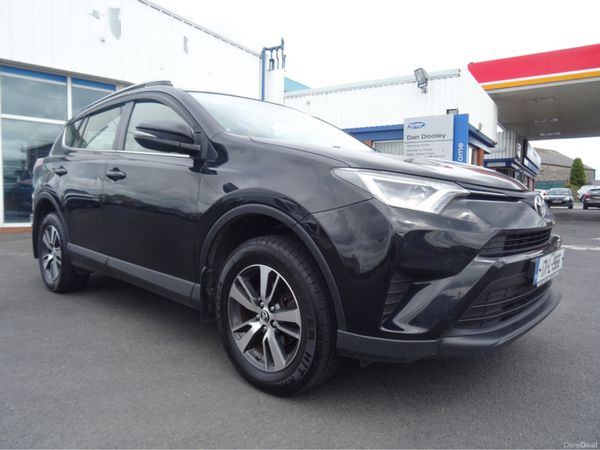Toyota RAV4 MPV, Diesel, 2017, Black