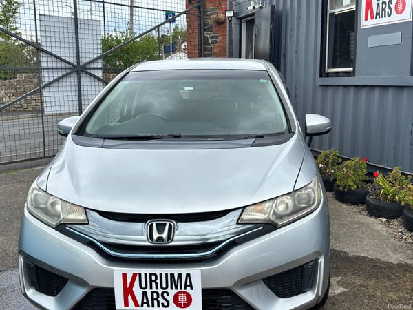Honda Fit Hatchback, Petrol Hybrid, 2013, Silver