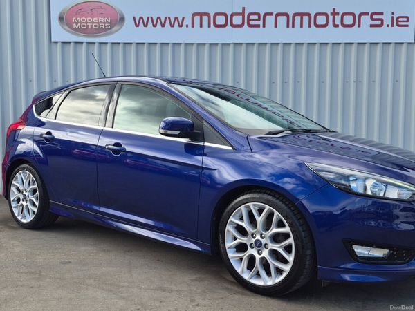 Ford Focus Hatchback, Petrol, 2016, Blue