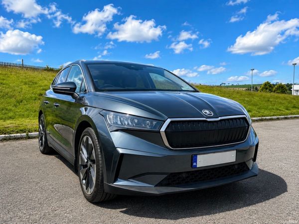 Skoda Enyaq Estate/Jeep, Electric, 2021, Grey