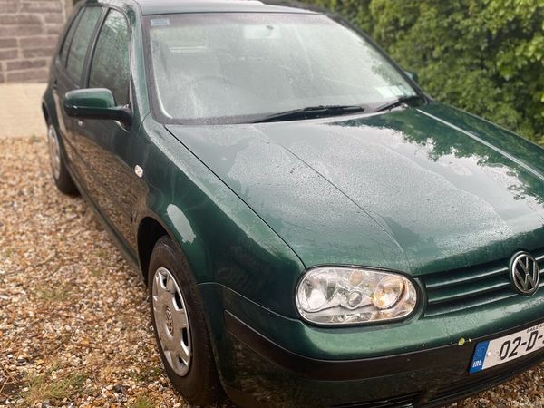 Volkswagen Golf Hatchback, Petrol, 2002, Green