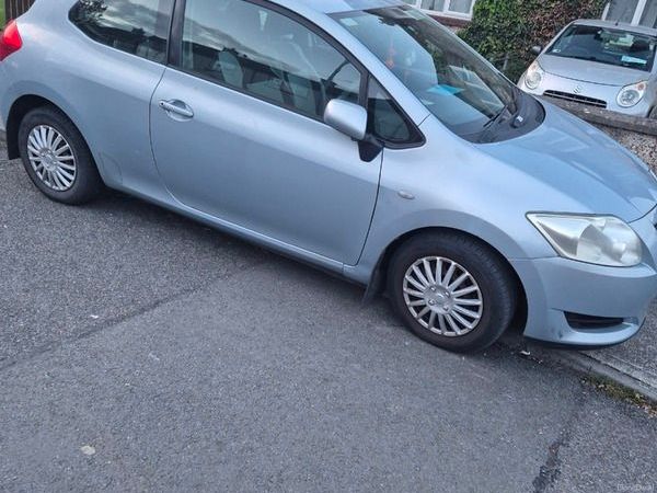 Toyota Auris Hatchback, Petrol, 2007, Blue