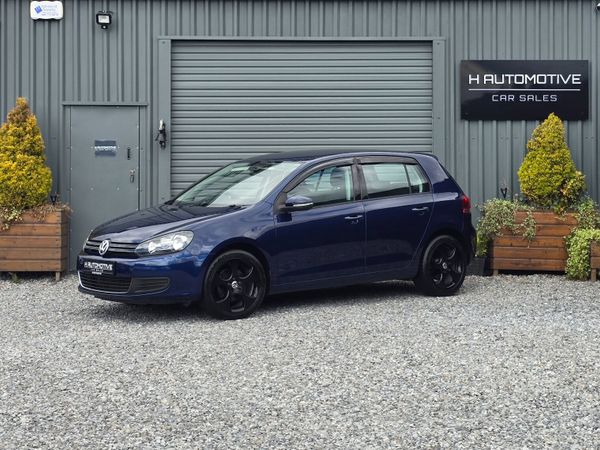 Volkswagen Golf Hatchback, Petrol, 2011, Blue