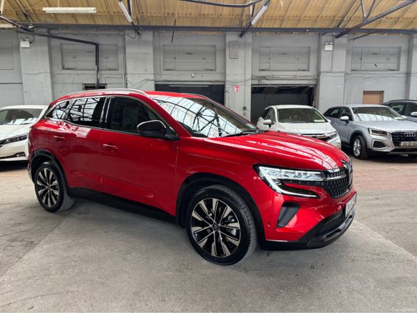 Renault Austral MPV, Petrol, 2024, Red