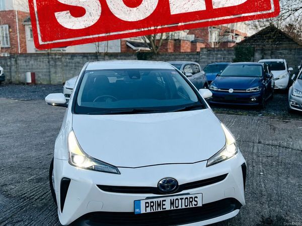 Toyota Prius Hatchback, Petrol, 2022, White