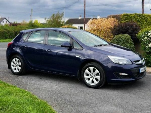 Opel Astra MPV, Petrol, 2014, Blue