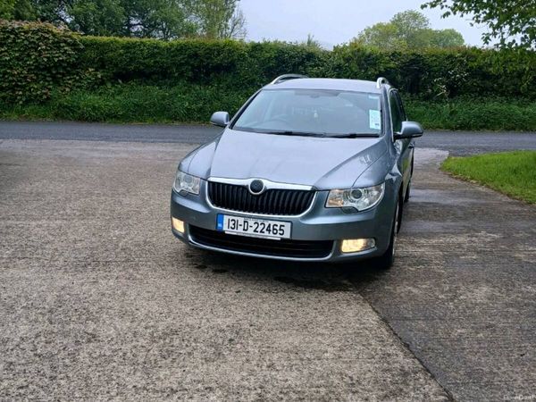 Skoda Superb Estate, Diesel, 2013, Grey