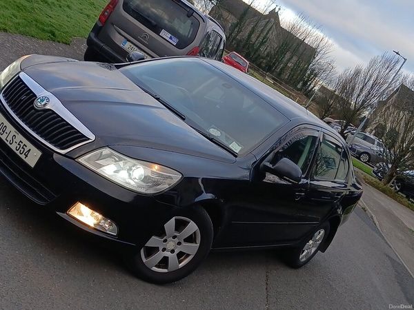 Skoda Octavia Hatchback, Diesel, 2009, Black
