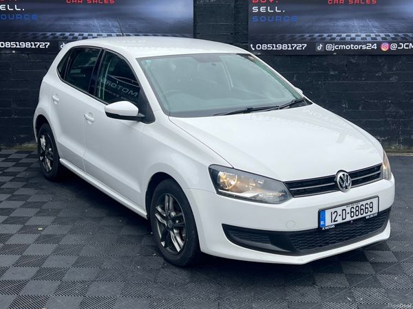 Volkswagen Polo Hatchback, Petrol, 2012, White