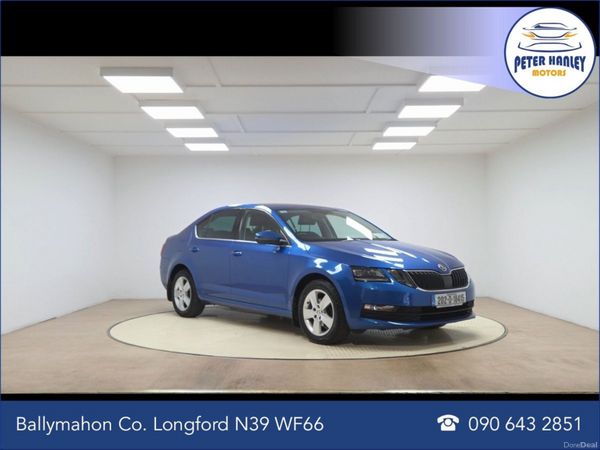 Skoda Octavia Saloon, Diesel, 2020, Blue