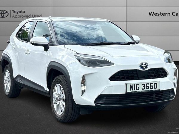 Toyota Yaris Cross SUV, Petrol Hybrid, 2022, White