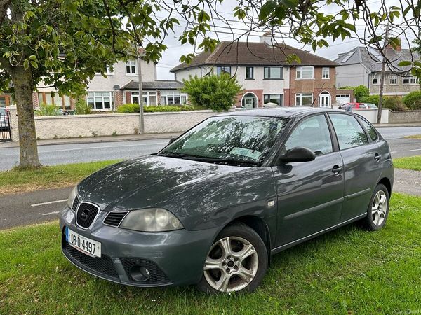 SEAT Leon Hatchback, Petrol, 2008, Silver