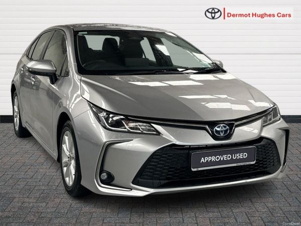 Toyota Corolla Saloon, Petrol Hybrid, 2023, Silver