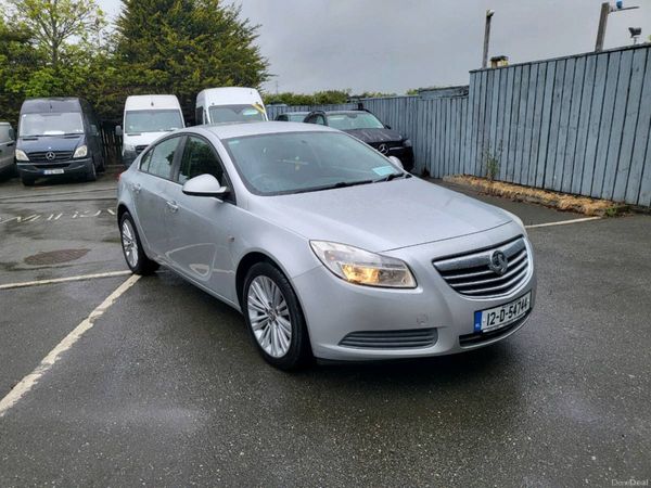 Vauxhall Insignia Hatchback, Diesel, 2012, Silver