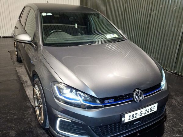 Volkswagen Golf Hatchback, Petrol Hybrid, 2018, Grey