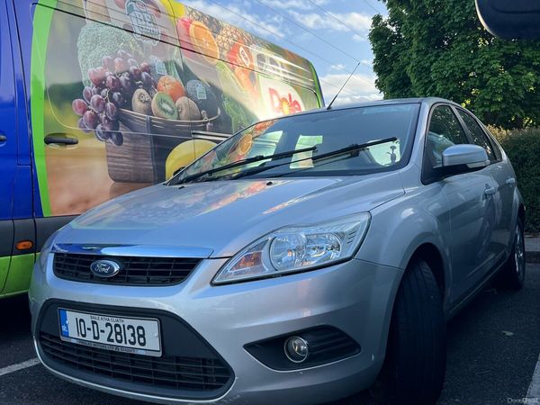 Ford Focus Hatchback, Diesel, 2010, Silver