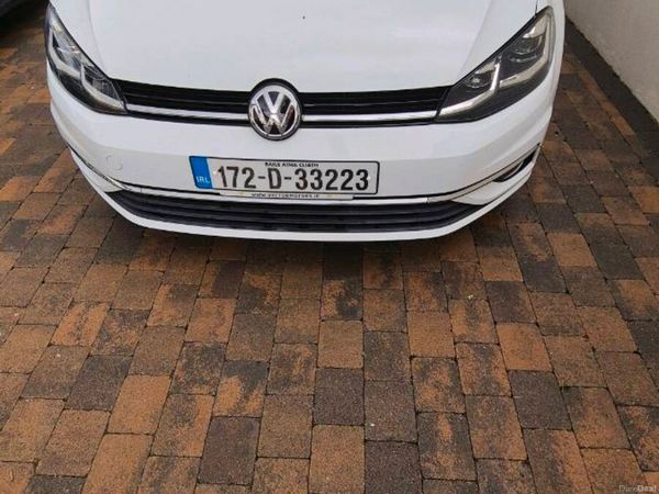 Volkswagen Golf Hatchback, Petrol, 2017, White