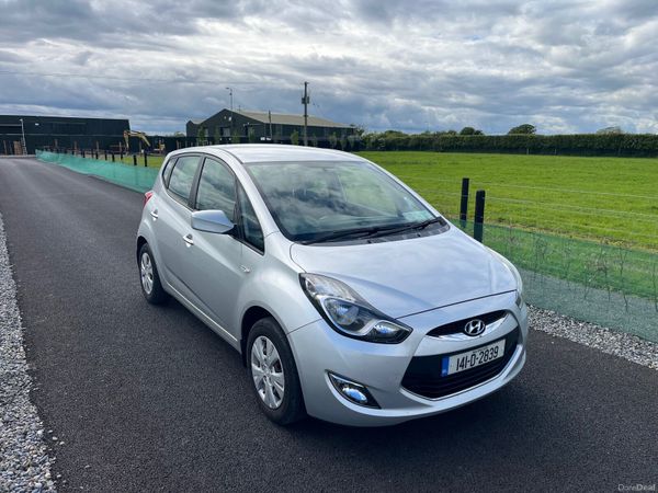Hyundai ix20 MPV, Petrol, 2014, Silver