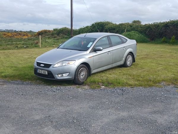 Ford Mondeo Saloon, Diesel, 2009, Silver