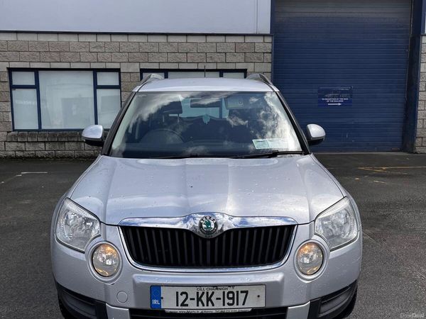 Skoda Yeti SUV, Diesel, 2012, Silver