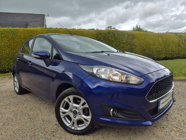 Ford Fiesta Hatchback, Petrol, 2017, Blue