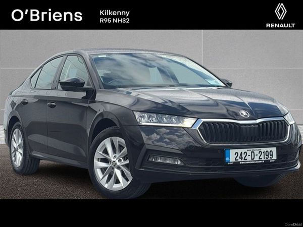 Skoda Octavia Saloon, Diesel, 2024, Black