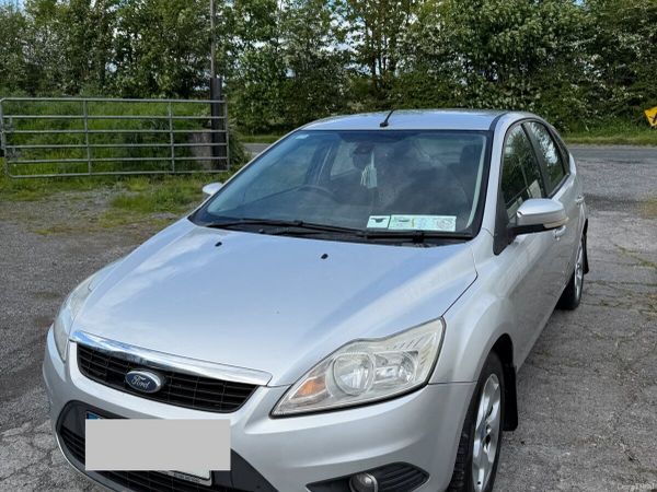 Ford Focus Hatchback, Diesel, 2011, Silver