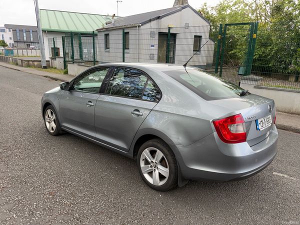 Skoda Rapid Saloon, Diesel, 2013, Grey