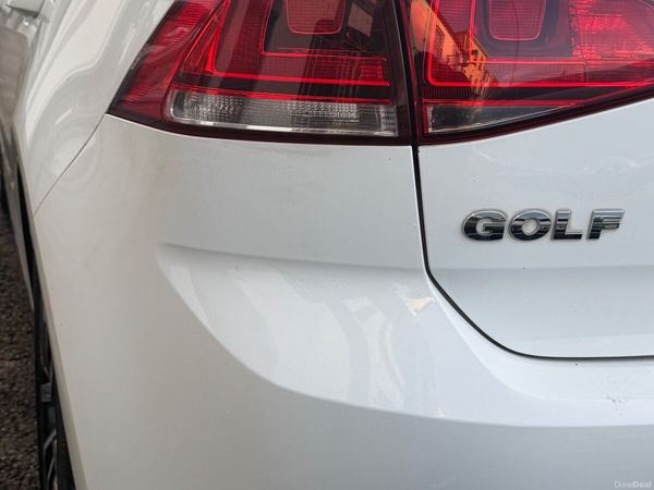 Volkswagen Golf Hatchback, Petrol, 2014, White