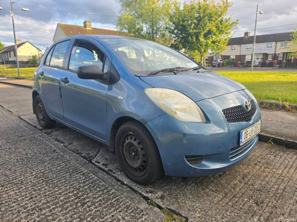 Toyota Yaris Hatchback, Petrol, 2006, Blue