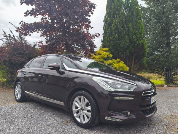 DS Automobiles DS 5 Hatchback, Diesel, 2014, Purple