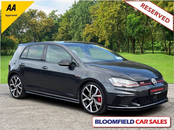 Volkswagen Golf Hatchback, Petrol, 2016, Grey